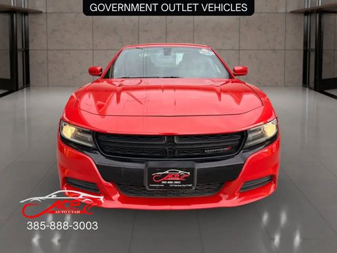 Used 2022 Dodge Charger Police w/ Street Appearance Group image 2