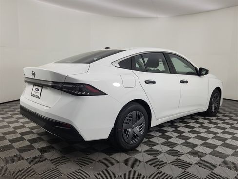 New 2026 Nissan Sentra S w/ Floor Mat Package image 5