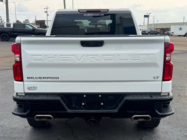 Used 2024 Chevrolet Silverado 1500 LT Trail Boss w/ Protection Package AWD/4WD image 4