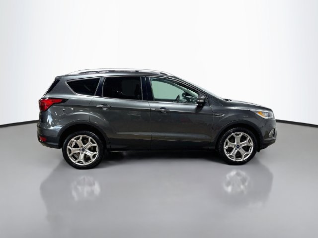 Used 2019 Ford Escape Titanium AWD/4WD image 6