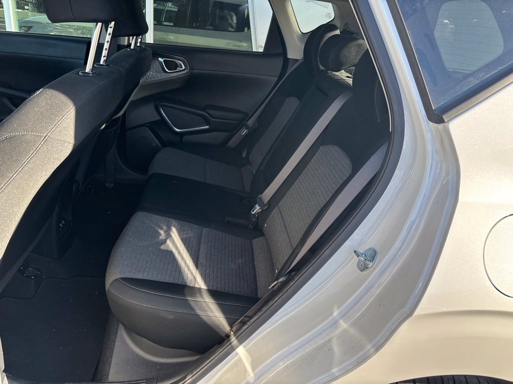 Certified 2023 Kia Soul EX FWD image 17
