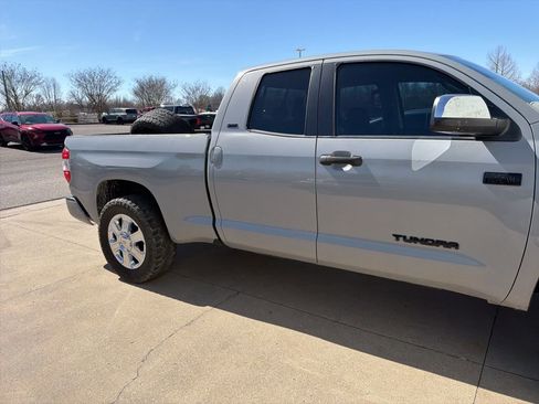 Used 2021 Toyota Tundra SR5 image 7