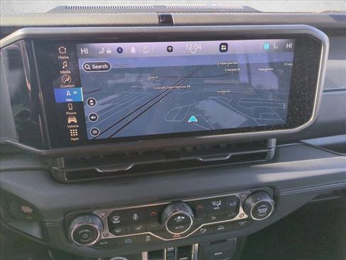 Used 2024 Jeep Wrangler High Altitude image 10