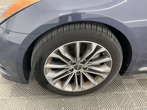 Used 2016 Hyundai Genesis 3.8 w/ Option Group 02 image 25