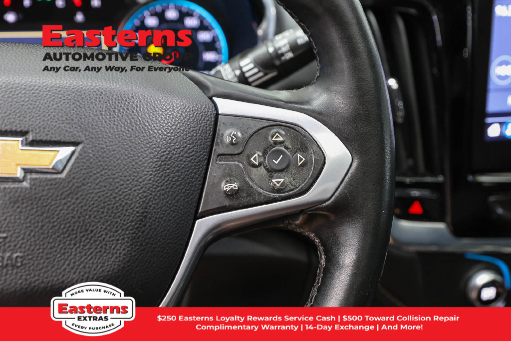 Used 2023 Chevrolet Traverse LT w/ LT Premium Package AWD/4WD image 17