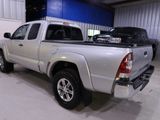 Used 2010 Toyota Tacoma PreRunner image 3
