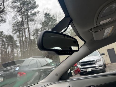 Used 2017 Hyundai Sonata Limited image 10