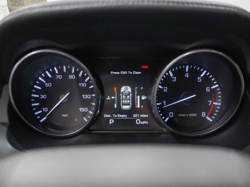 Used 2014 Land Rover Range Rover Evoque Pure Plus image 24