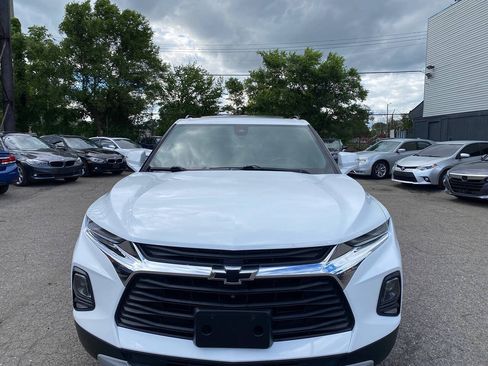 Used 2019 Chevrolet Blazer LT w/ Sun and Wheels Package AWD/4WD image 3