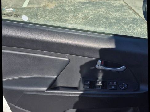 Used 2013 Kia Sportage LX image 6