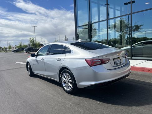 Used 2019 Chevrolet Malibu LT image 9