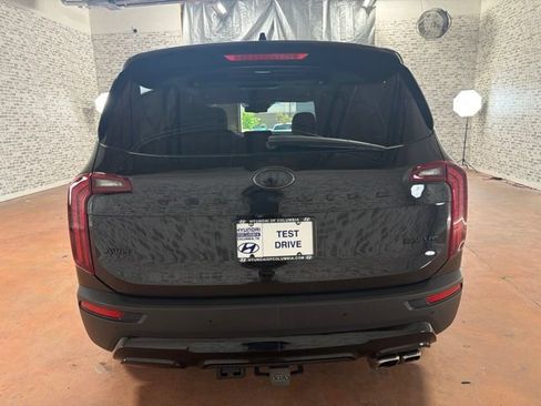 Used 2021 Kia Telluride EX w/ EX Premium Package AWD/4WD image 6