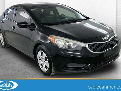 Used 2016 Kia Forte LX image 1