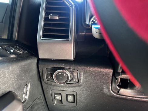 Used 2019 Ford F150 XLT w/ Equipment Group 302A Luxury image 24