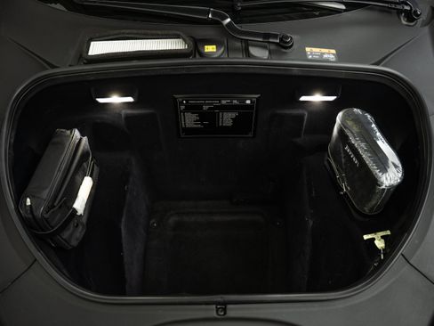 Used 2021 Ferrari F8 Tributo RWD image 48