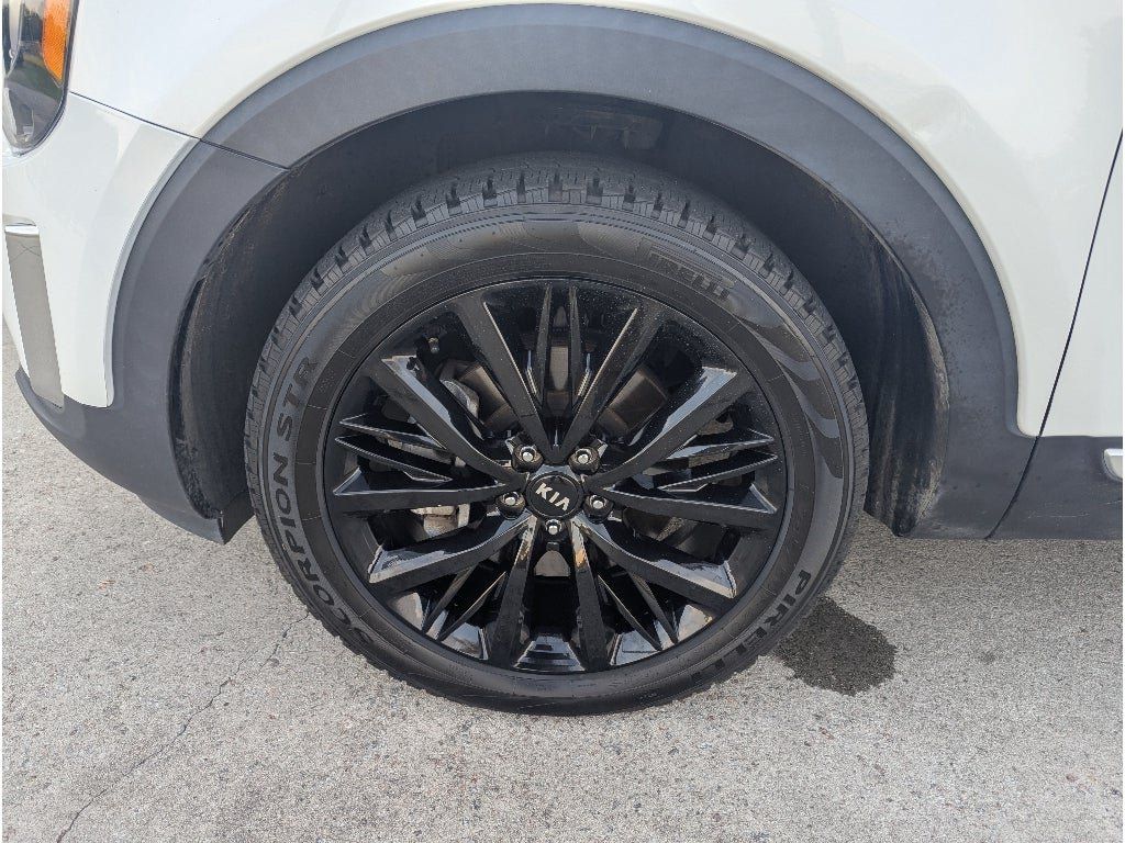 Used 2021 Kia Telluride SX w/ Towing Package FWD image 8