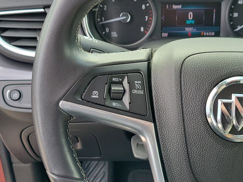 Used 2021 Buick Encore Preferred w/ Safety Package image 22