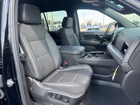 New 2026 Chevrolet Tahoe LS AWD/4WD image 11