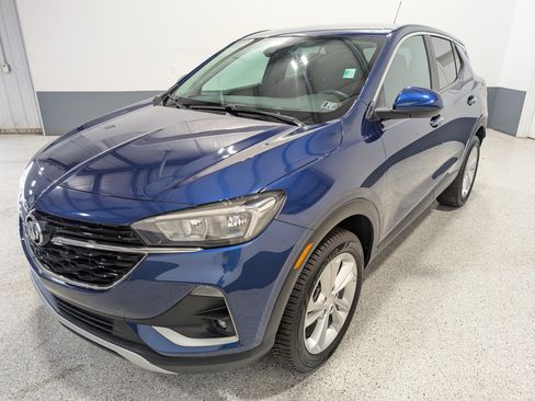 Used 2023 Buick Encore GX Preferred w/ Cold Weather Comfort Package image 7