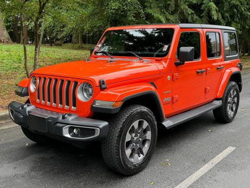 Used 2018 Jeep Wrangler Unlimited Sahara AWD/4WD image 1