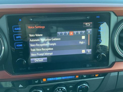 Used 2017 Toyota Tacoma TRD Off-Road image 42