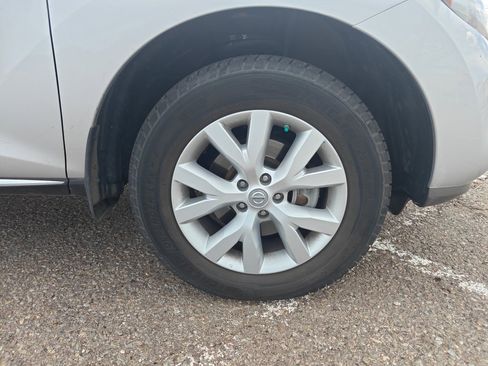 Used 2014 Nissan Murano SL w/ Navigation Package image 9