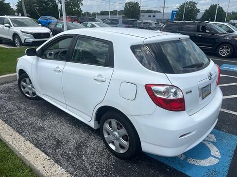 Used 2009 Toyota Matrix S AWD/4WD image 3
