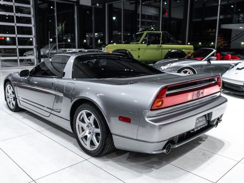 Used 2004 Acura NSX T image 42
