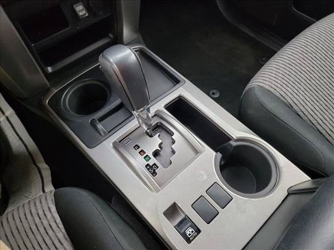 Used 2018 Toyota 4Runner SR5 RWD image 23