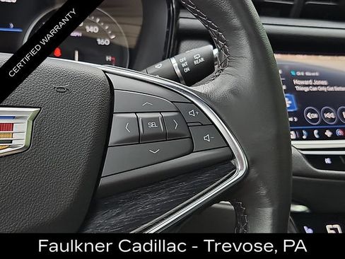 Certified 2022 Cadillac XT5 Premium Luxury w/ Technology Package AWD/4WD image 23