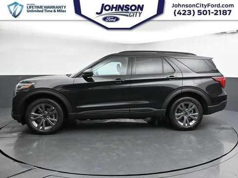 New 2026 Ford Explorer Active w/ Active Comfort Package image 7