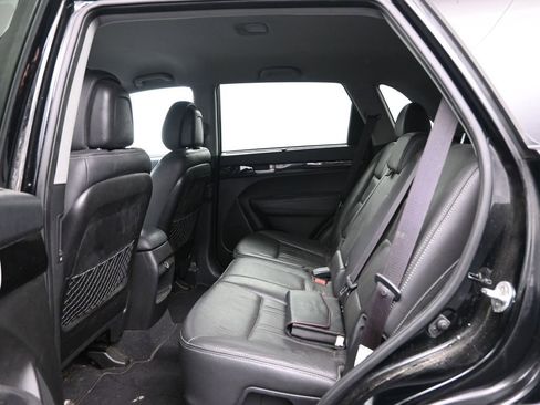 Used 2015 Kia Sorento LX image 27