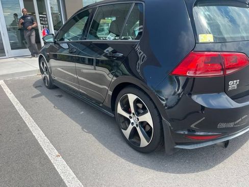 Used 2015 Volkswagen GTI SE w/ Lighting Package (SEL) FWD image 4