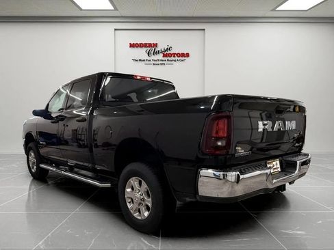 Used 2026 RAM 2500 Big Horn AWD/4WD image 5
