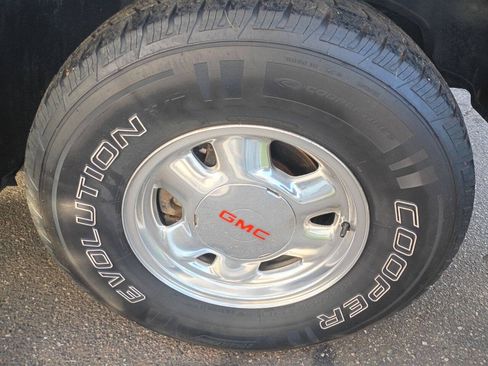Used 1999 GMC Sierra 1500 4x4 Extended Cab w/ Marketing Option Pkg image 24