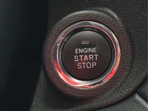 Used 2020 Subaru Outback Limited w/ Popular Package #2 image 17