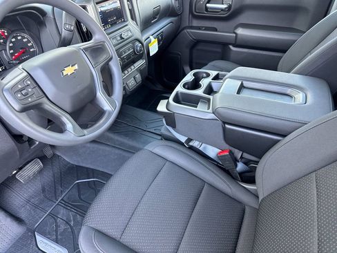New 2026 Chevrolet Silverado 1500 W/T AWD/4WD image 9