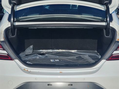 New 2025 Genesis G70 2.5T w/ Sport Prestige Package image 15