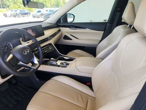 Used 2025 INFINITI QX60 Pure FWD image 17