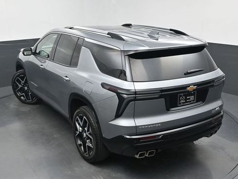 Used 2026 Chevrolet Traverse High Country FWD image 38