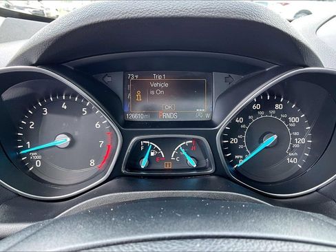 Used 2019 Ford Escape SE FWD image 29