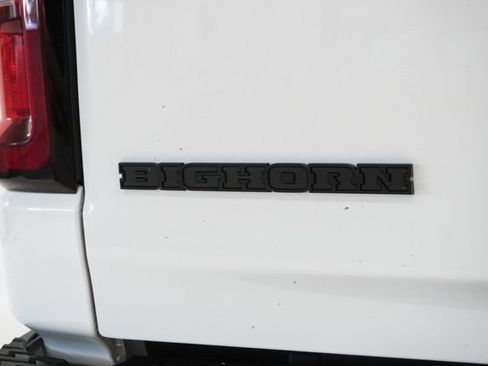 New 2026 RAM 1500 4x4 Crew Cab image 30