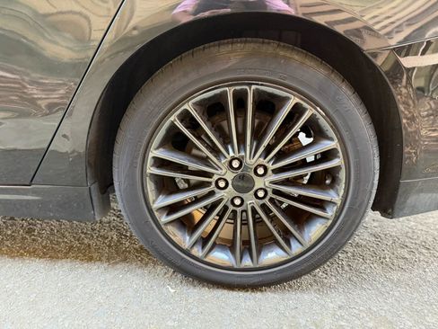 Used 2014 Ford Fusion SE FWD image 35