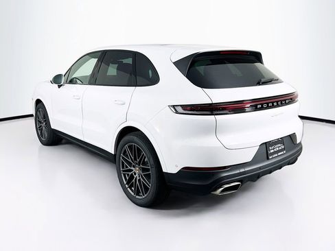 New 2026 Porsche Cayenne image 3