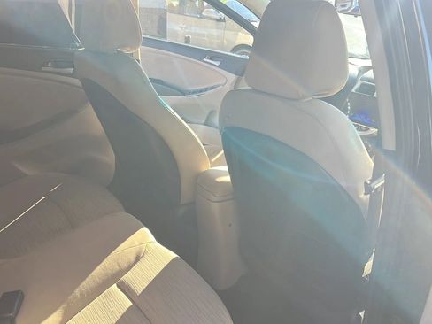 Used 2016 Hyundai Accent SE w/ Option Group 02 image 27