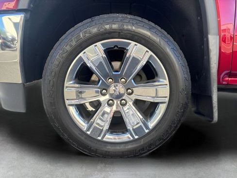 Used 2018 GMC Sierra 1500 SLT AWD/4WD image 33