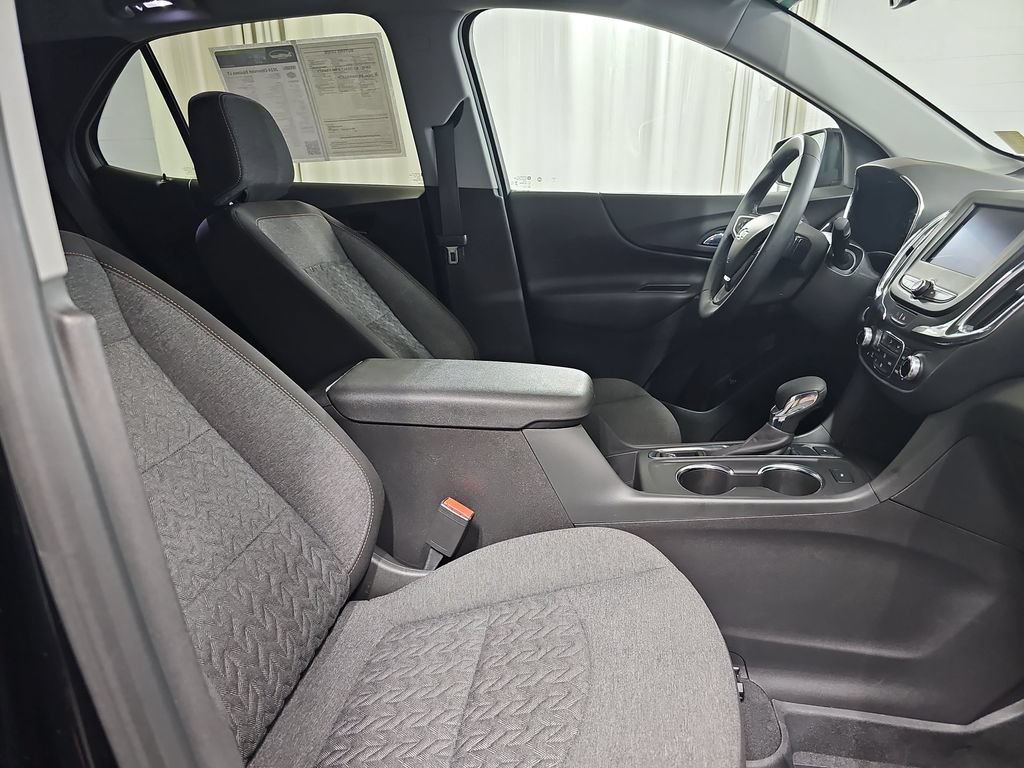 Certified 2024 Chevrolet Equinox LT w/ LPO, Floor Liner Package AWD/4WD image 13