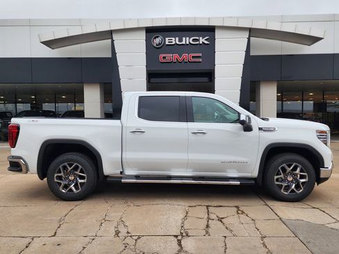 New 2026 GMC Sierra 1500 SLT w/ SLT Premium Plus Package image 3