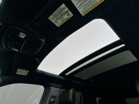 Used 2020 Ford Expedition Limited w/ Equipment Group 303A AWD/4WD image 11