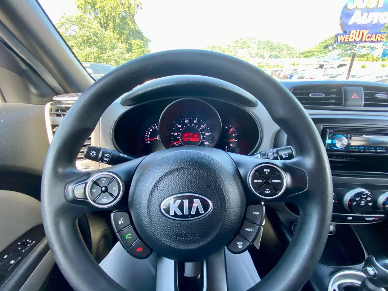Used 2015 Kia Soul FWD image 15